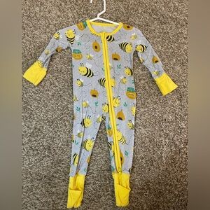 Little Sleepies Gray and Yellow Bee